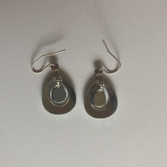 4 for $10 | Bundle of Vintage Bracelet and earrings - Picture 5 of 6